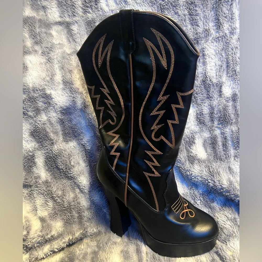 Funtasma Fantasy heeled cowgirl boots - Picture 2 of 5
